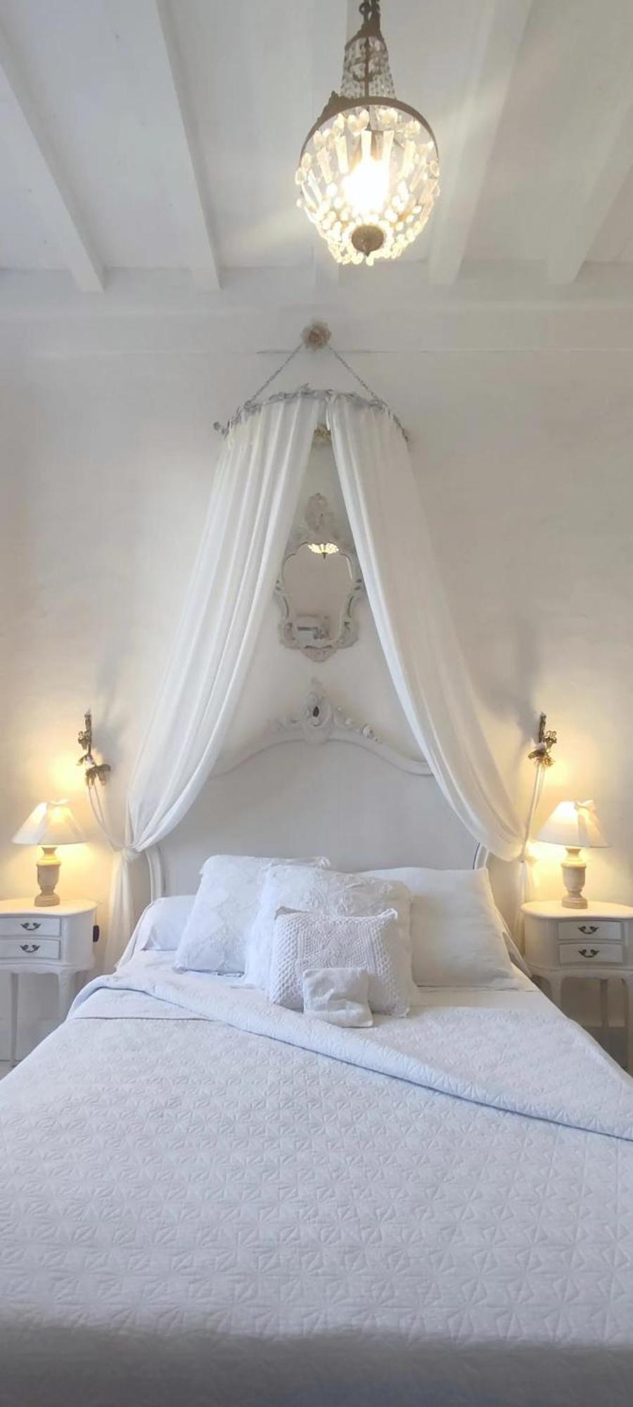 Appartement Spacieux Avec Deux Chambres Au Chateau Valence  Luaran gambar