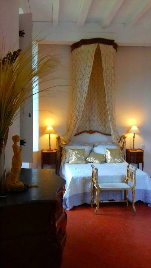 Appartement Spacieux Avec Deux Chambres Au Chateau Valence  Luaran gambar